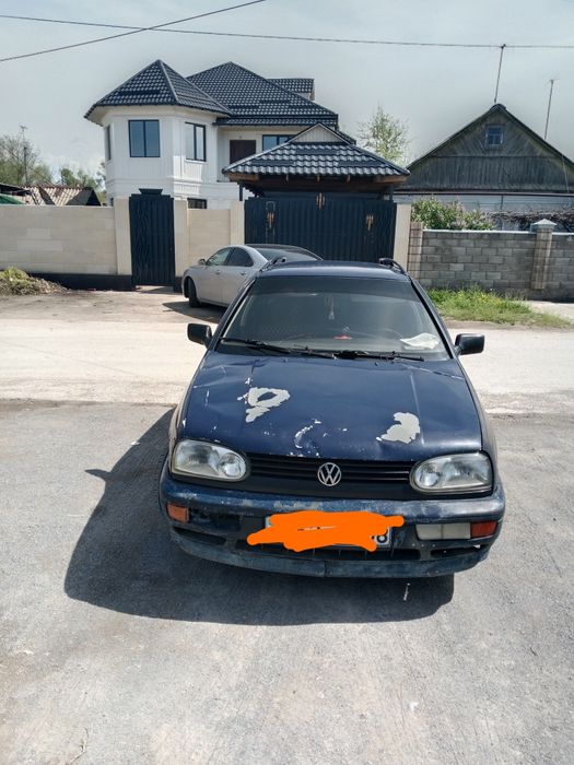 Гольф 3, 1.8 объем механ