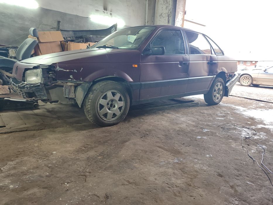 Запчасти на пассат Б3