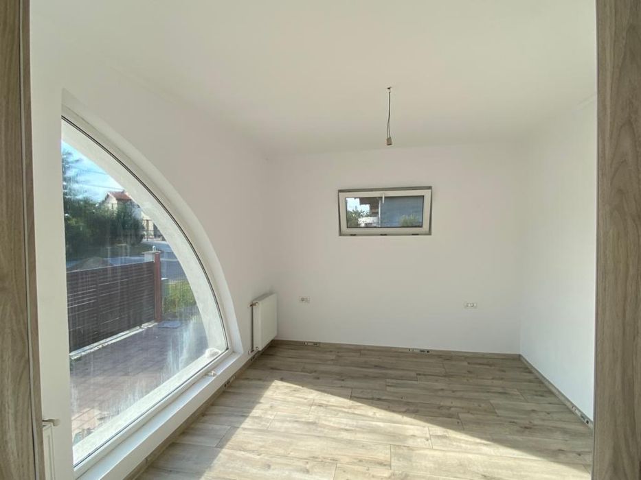Casa individuala 1000 mp teren
