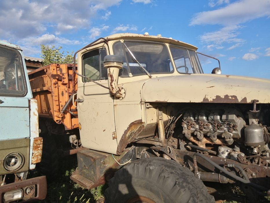 Продам Урал целиком.