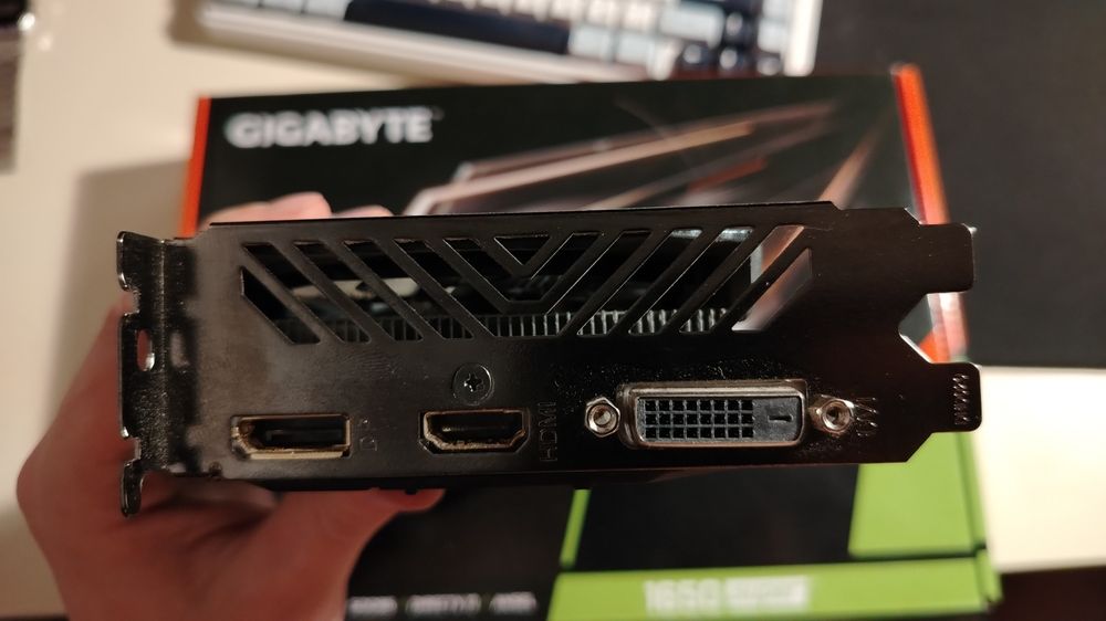 Gigabyte 1650 Super Windforce OC 4gb