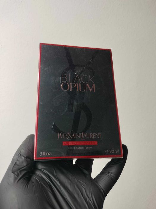 Parfum YSL Black Opium Over Red