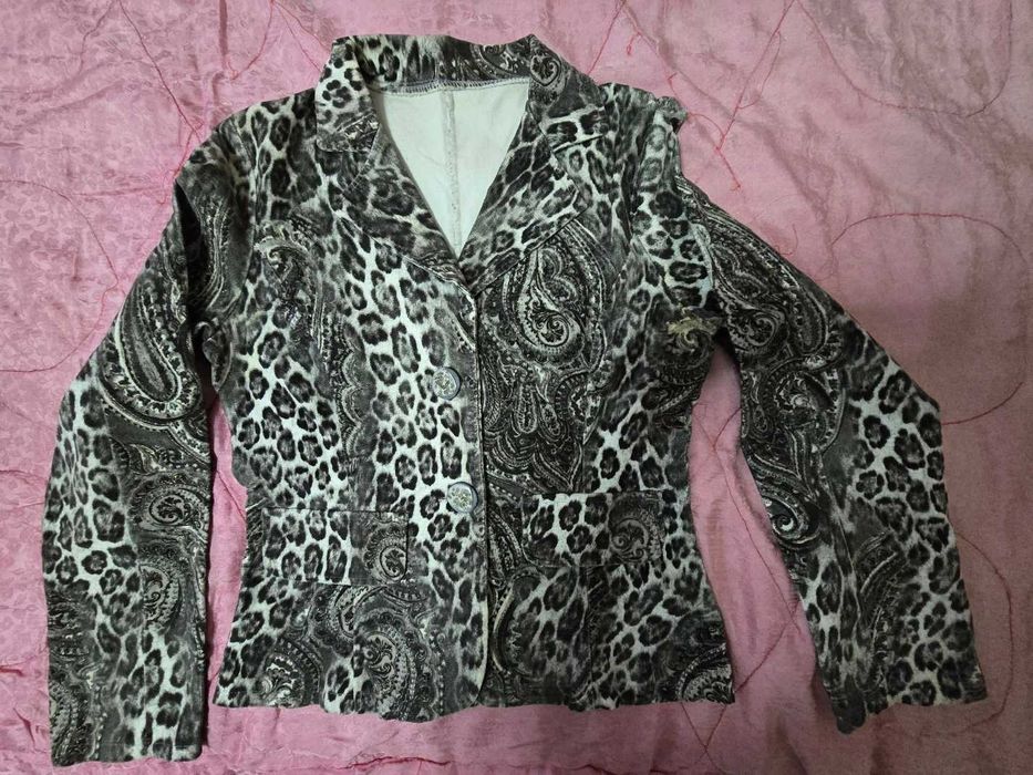 Дамско сако в леопардов принт
