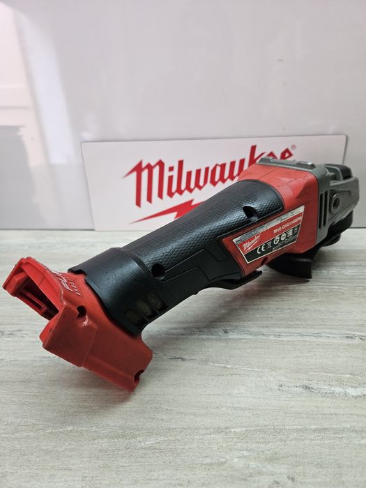 Milwaukee Ъглошлайф M18CAG115XPD 18V.