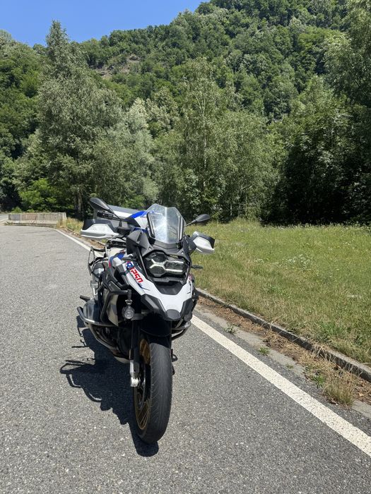 Motocicleta BMW GS 1250