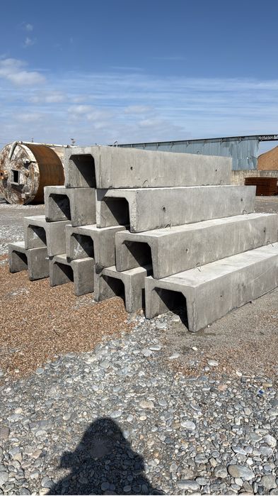 Продаются бетонные лотки