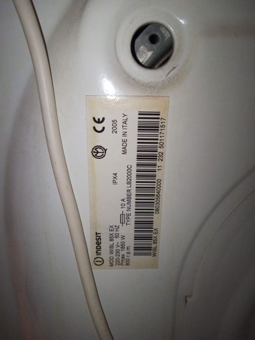 Mașina de spălat Indesit funcțională