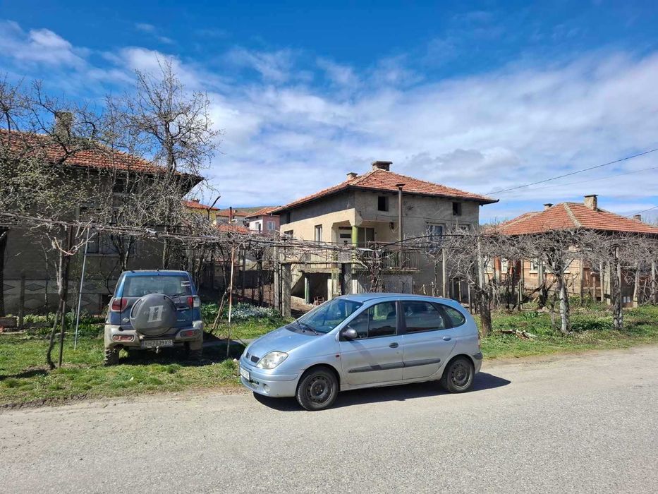 Продава се Къща в с. Блажиево, Област Кюстендил - 166 кв.м за 130 €/кв.м - Снимка #1