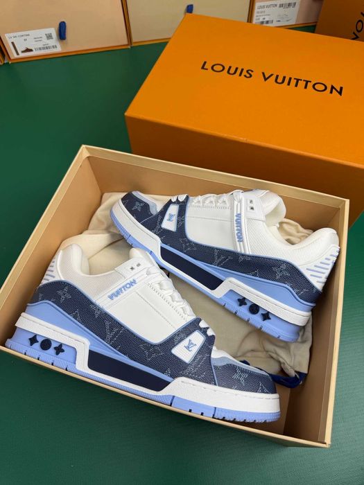 Adidasi Louis Vuitton Trainer Premium