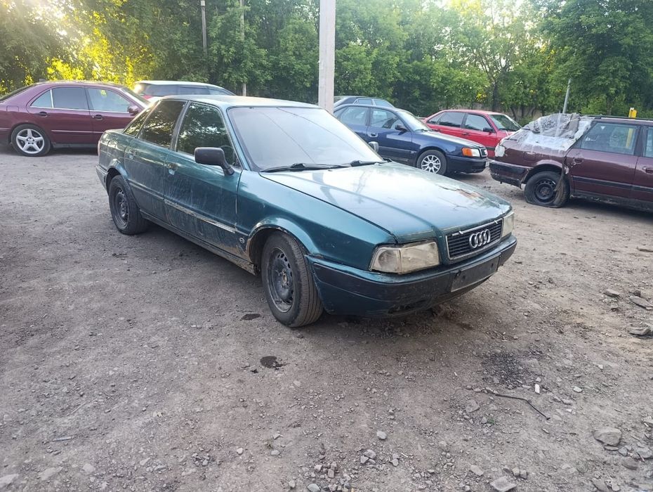 По запчастям продаётся Ауди 80 Б4