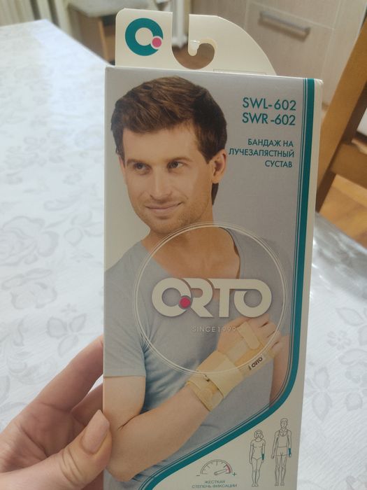 Продам лучезапястный сустав