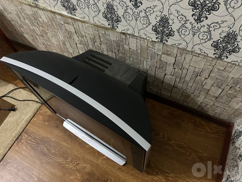 samsung tilizor juda zur