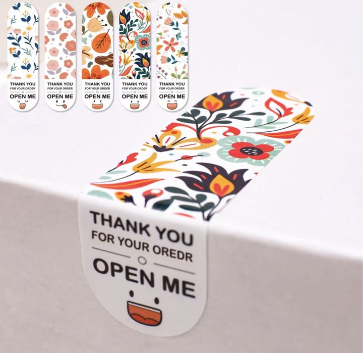 Декоративные наклейки