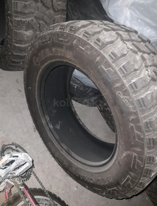 Шины от автомобиля