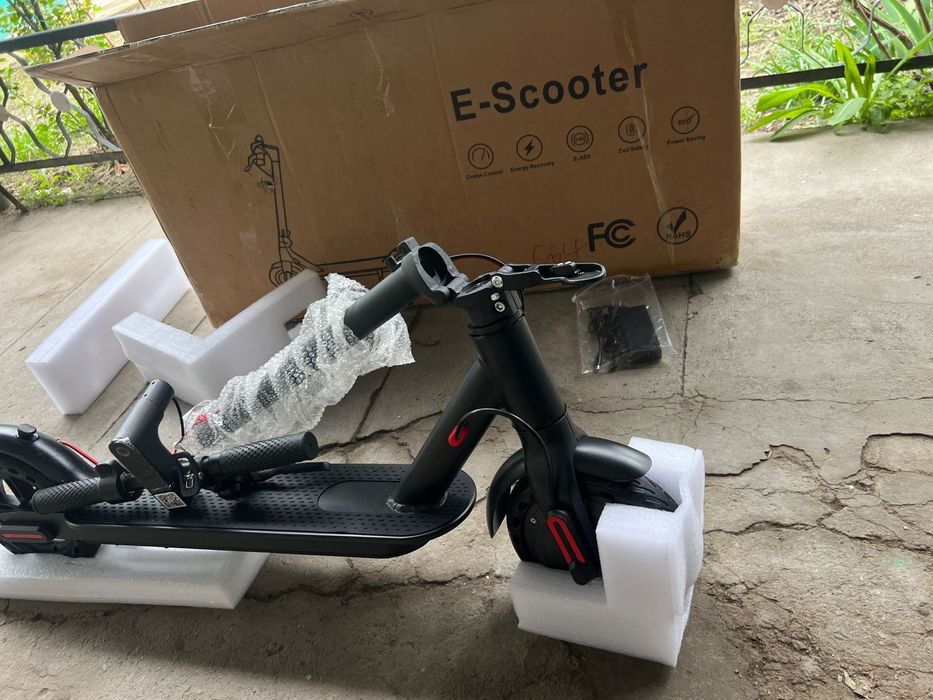 Электросамокат новый