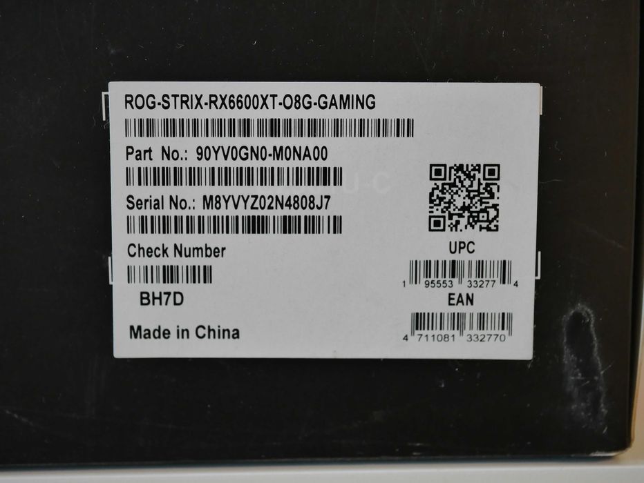 Asus ROG Strix AMD Radeon RX 6600 XT OC Edition 8GB GDDR6 128 bits (неизползван)