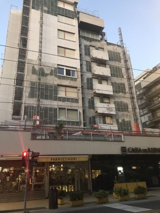 Електрическо скеле