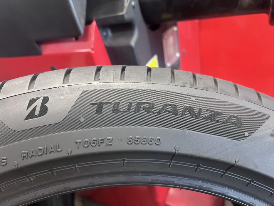 Летни гуми 255/45 R19 Bridgestone