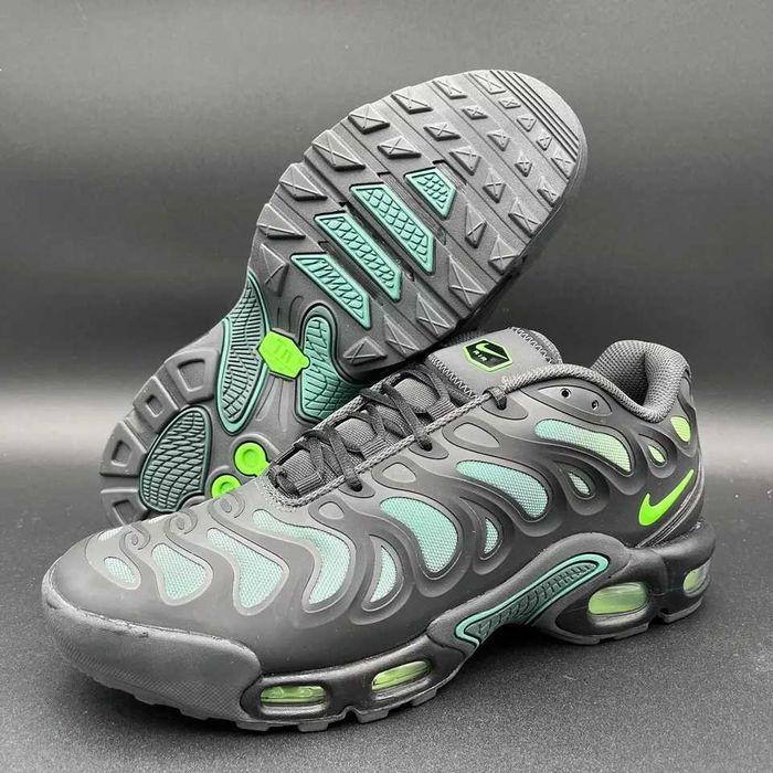 Обувки Nike / Air Max Plus / TN "Drift Black And Green" + КУТИЯ
