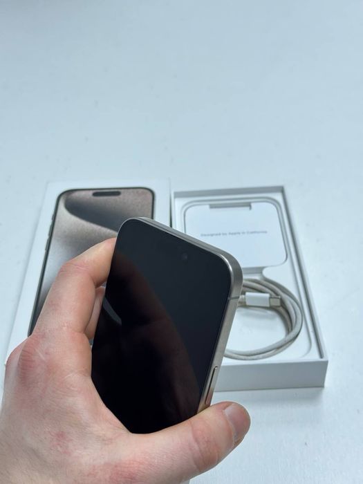iphone 15 pro в идеальном состояний