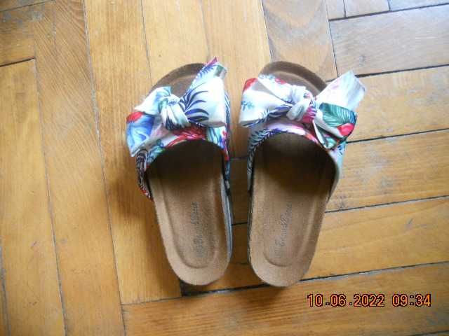 Детски      чехлички