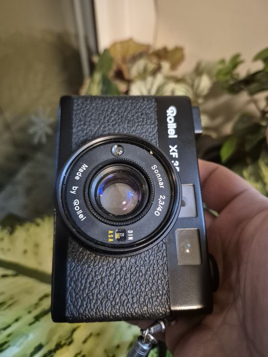 Rollei XF 35 cu obiectiv Sonnar 40mm f2,3