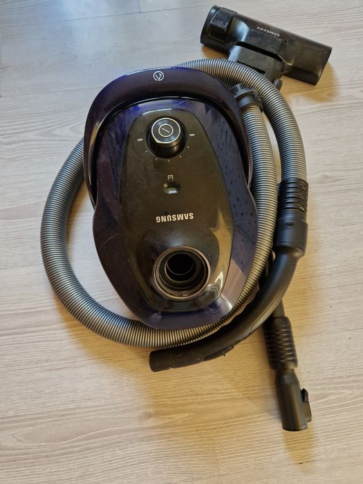 Aspirator Samsung, sac reutilizabile,putere 750w