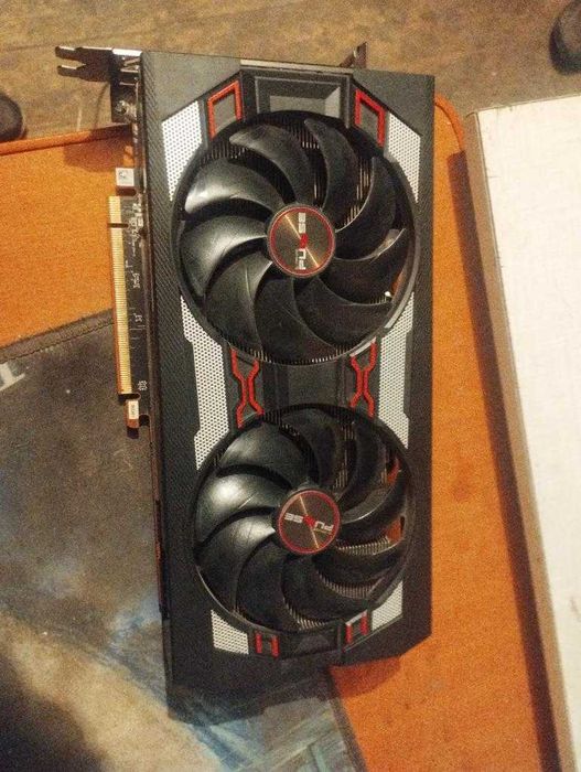 Placa video AMD Radeon Rx5700Xt 8GB