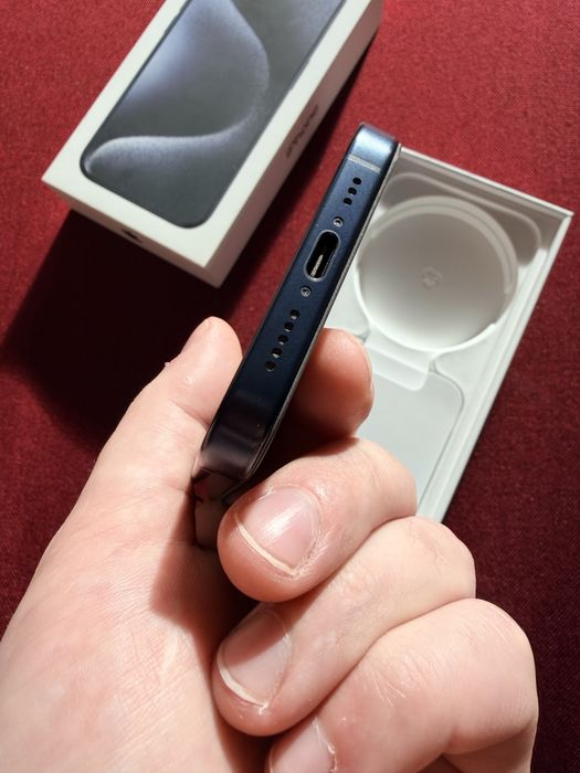 iPhone 15 Pro – Blue Titanium | 256 GB |