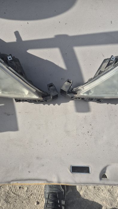 Оригинални Фарове за Мазда 5 2004- 2009г