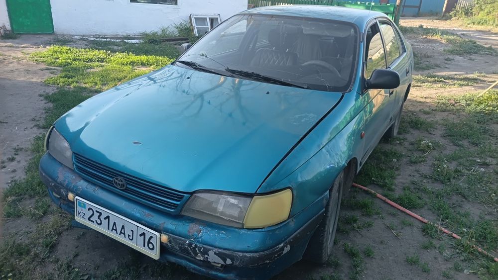 Машина карина е 1996ж 1,6 обем