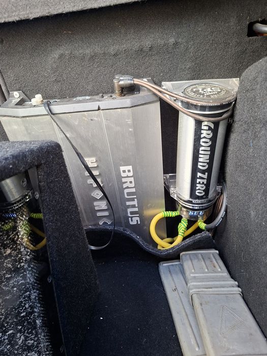 Subwoofer auto HI-FI