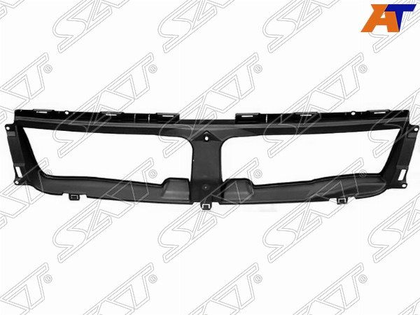 Решетка радиатора  Suzuki Grand vitara