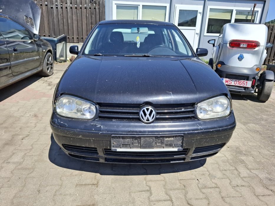 Elemente Caroserie VW Golf 4 Hatch-Back  1.6i-16v 77kw 105cp Tip AZD e4