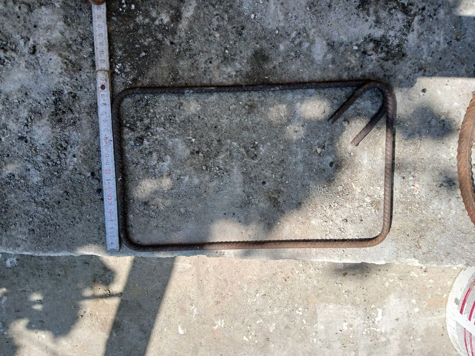 Vand etrieri constructii 0,8 striat 32×20 aprox 400buc