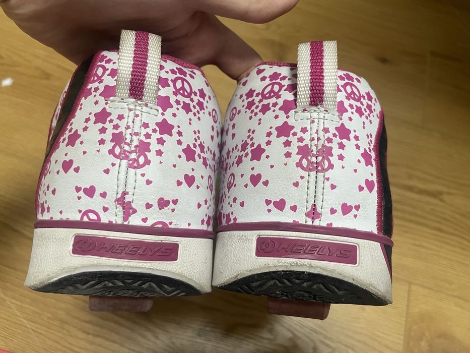 Кроссовки Heelys с колесиками