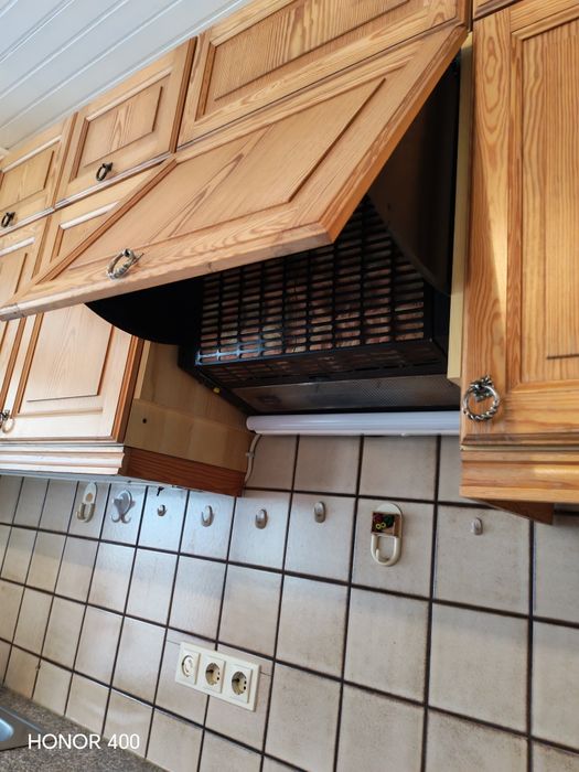 Bucătarie Utilată din Lemn Masiv - Mobila Germania