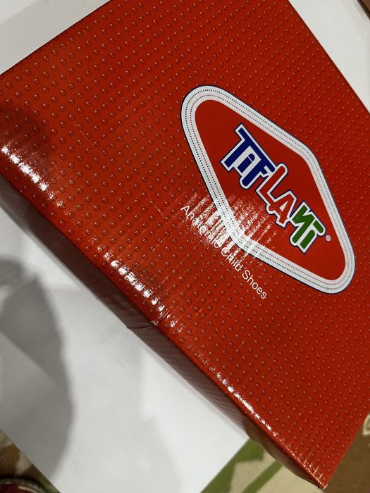 Продам обувь детская