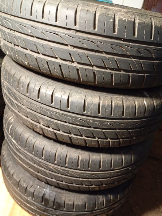Vînd 4 roti cu cauciucuri de vara stare buna