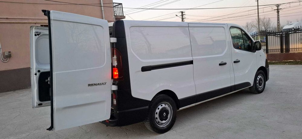 Renault Trafic Extra Lung/An 2017/Km 203899/1.6 D 115 CP/AC/Navi/im OL