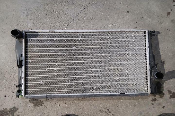 Radiator apa racire motor 17074810 17117788903-07 7788903 3094174 780