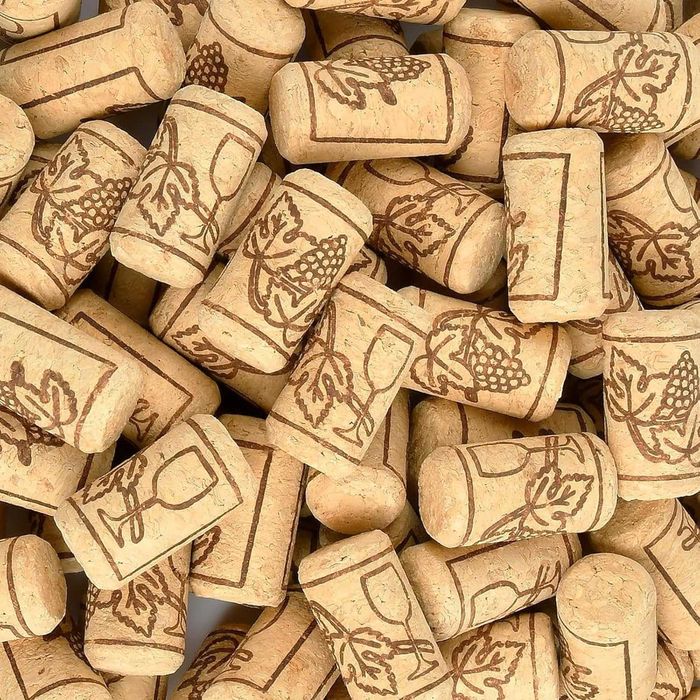 Set 100 dopuri din pluta naturala pentru sticle de vin 2.2 x 3.3 cm