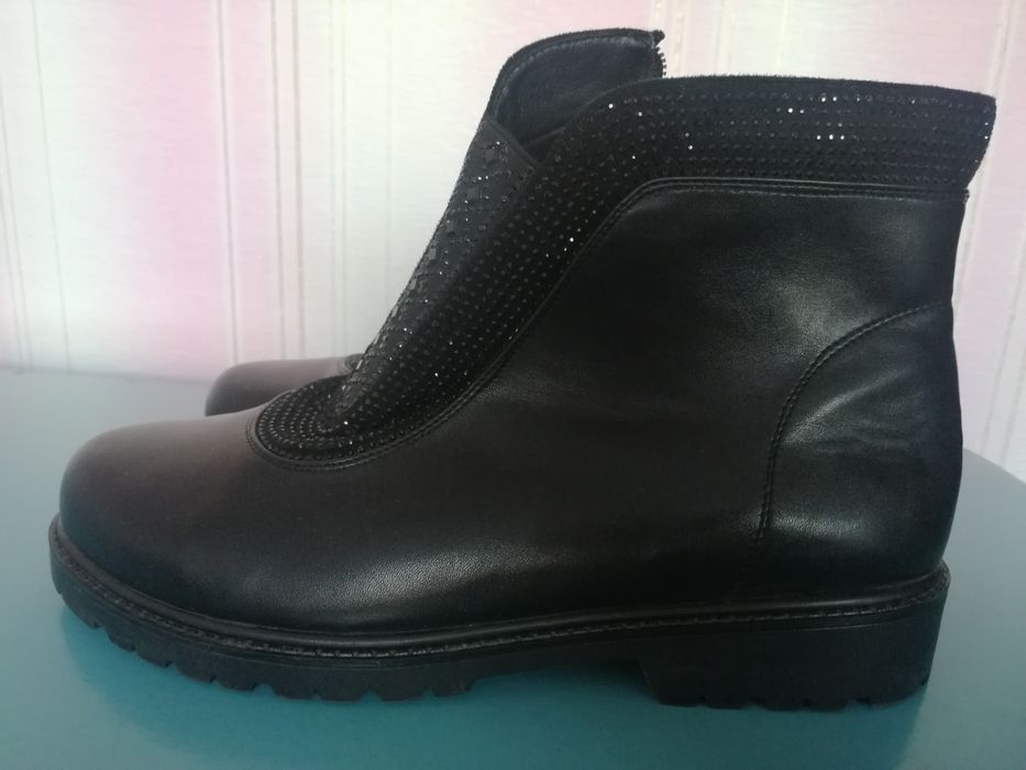 Обувьь осень 44 размер