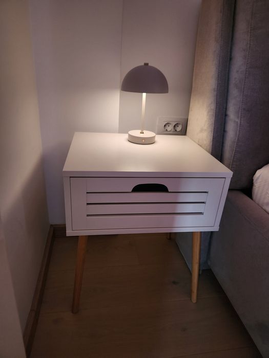 Inchiriez apartament de LUX , 2 camere in mamaia NORD incepand din septembrie, de inchiriat , PRIMA LINIE LA MARE