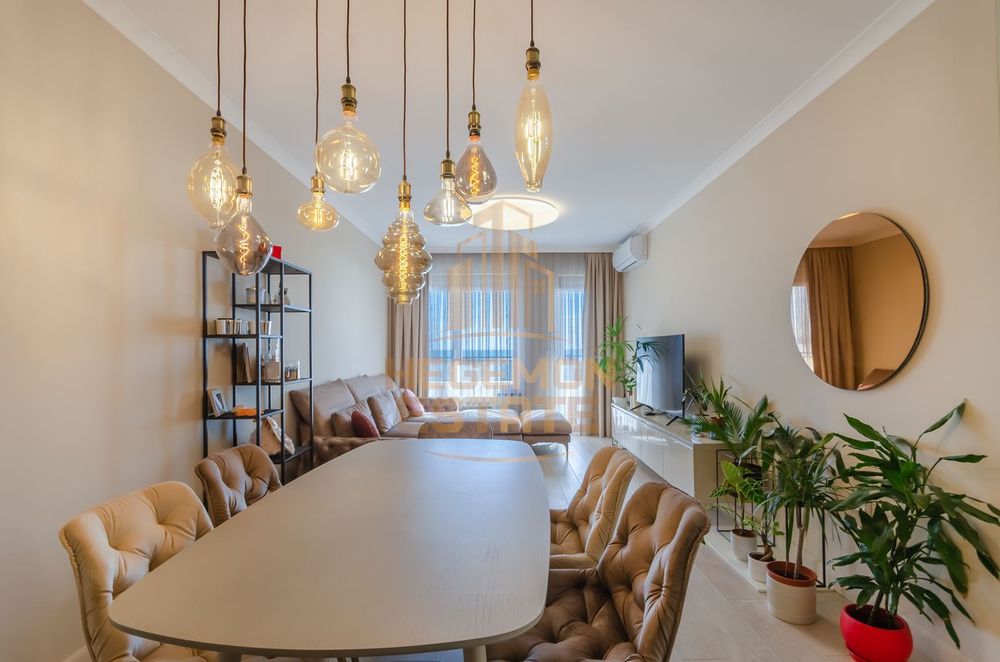 Продава се Тристаен апартамент в к.к. Златни пясъци - 135 кв.м за 2075 €/кв.м - Снимка #4