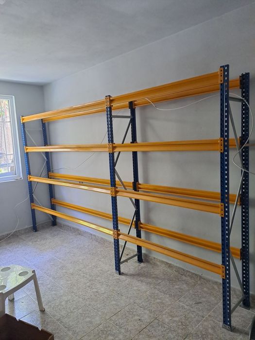 Голям стелаж метален