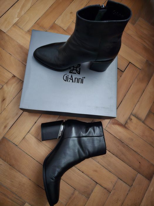 Боти от ест. кожа Gianni