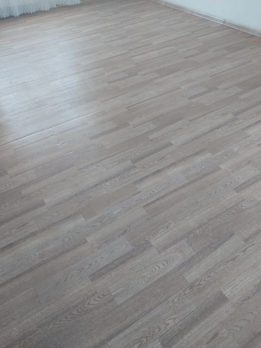 Продам линолеум в хорошего состоянии