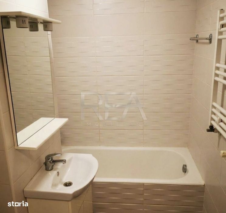 2 camere, et 8/10,CENTRALA-Lujerului
