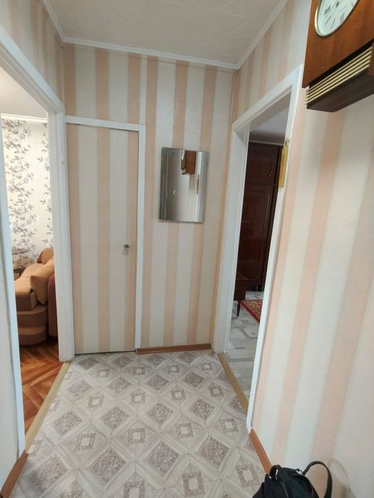 Продам квартиру 6 МК 68 дом 4 этаж